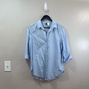H&M light blue button up size 6